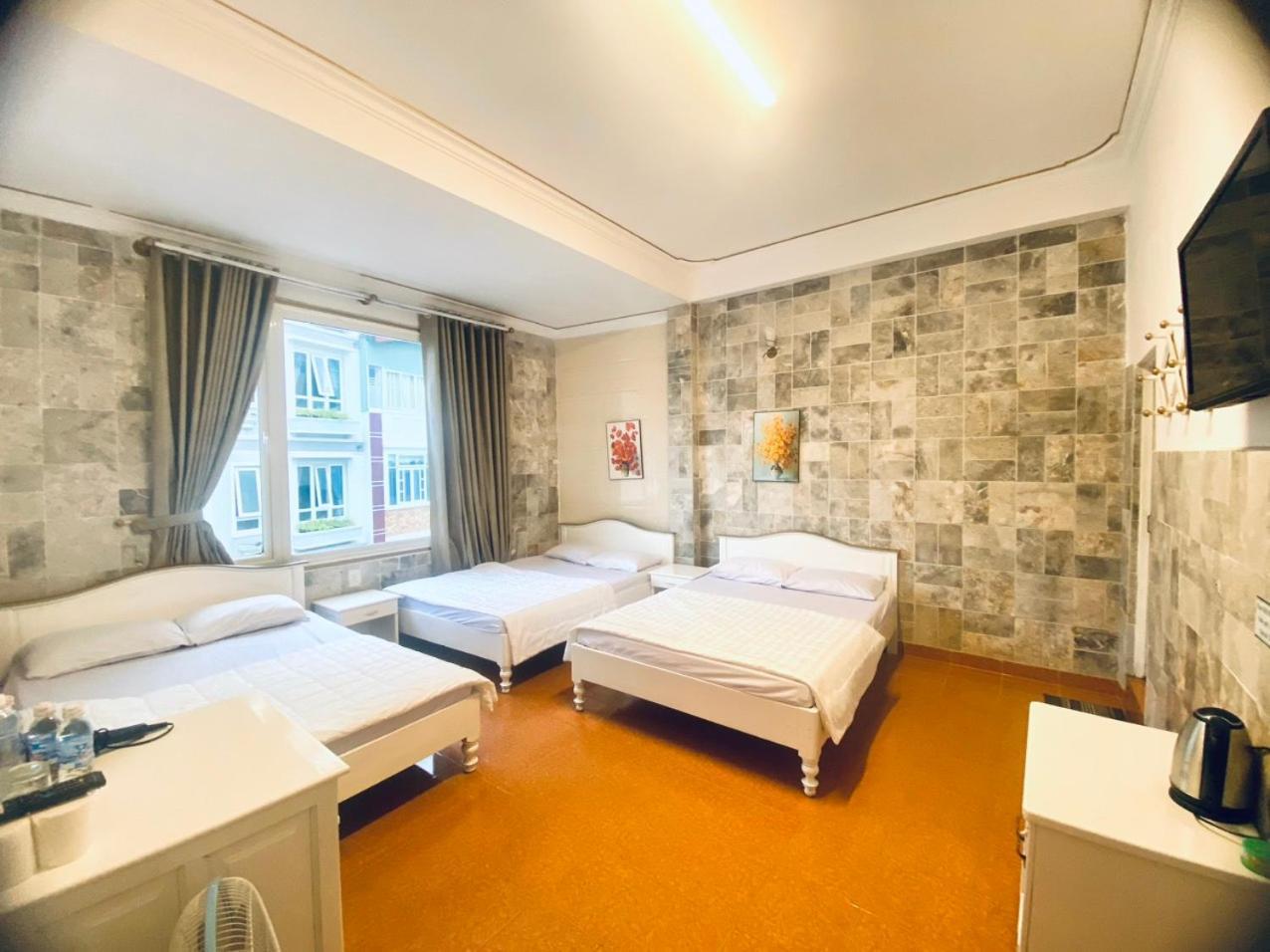 Oyo 1196 Le Vu Hotel ดาลัด ภายนอก รูปภาพ