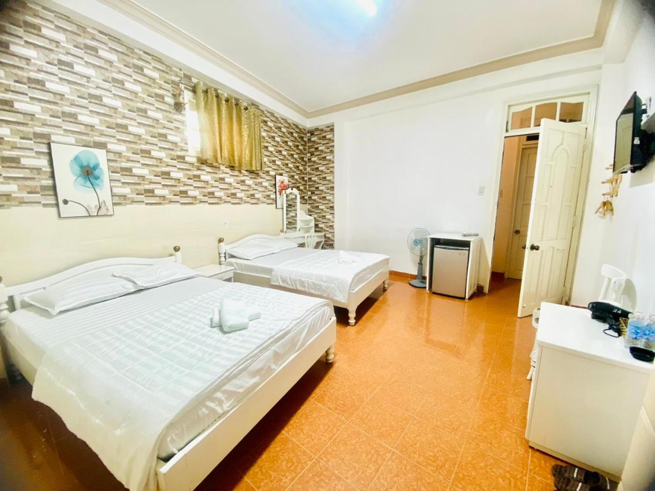 Oyo 1196 Le Vu Hotel ดาลัด ภายนอก รูปภาพ