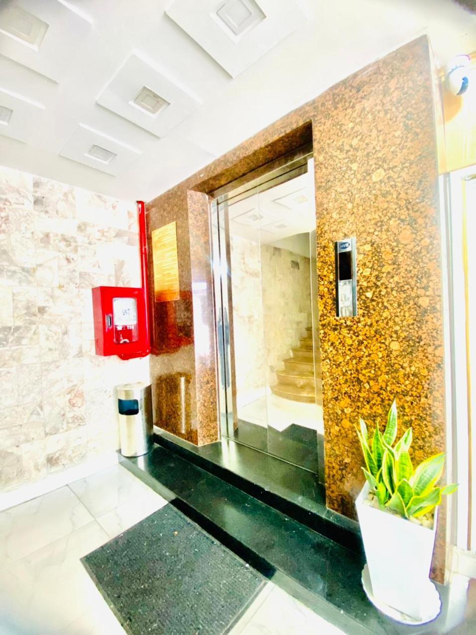Oyo 1196 Le Vu Hotel ดาลัด ภายนอก รูปภาพ