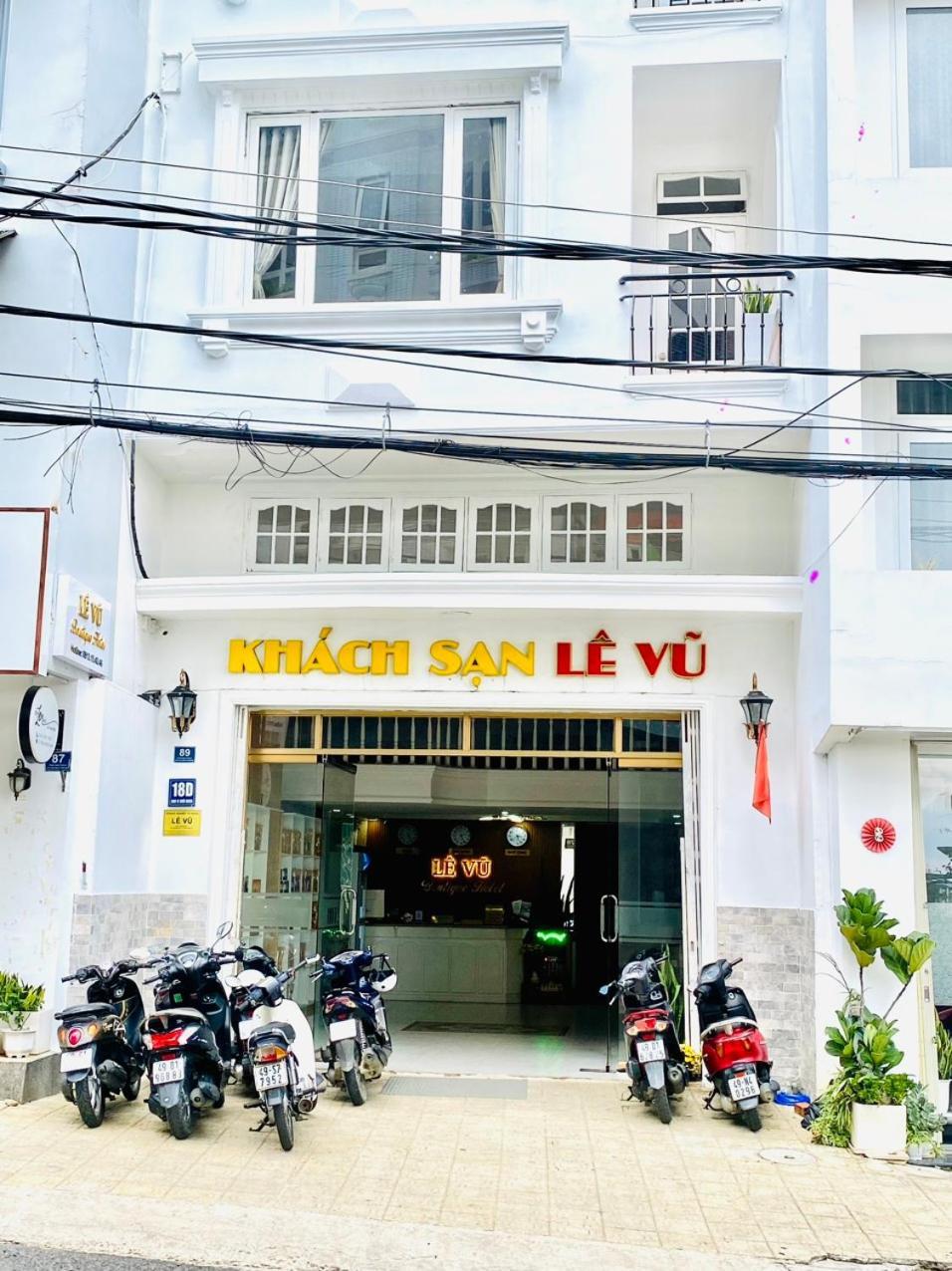 Oyo 1196 Le Vu Hotel ดาลัด ภายนอก รูปภาพ