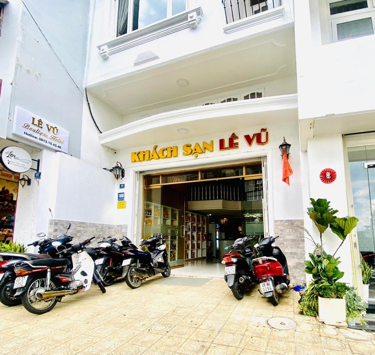 Oyo 1196 Le Vu Hotel ดาลัด ภายนอก รูปภาพ